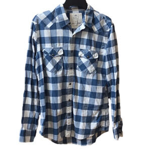 AMERICAN Eagle vintage fit blue and white plaid shirt with pearl snaps